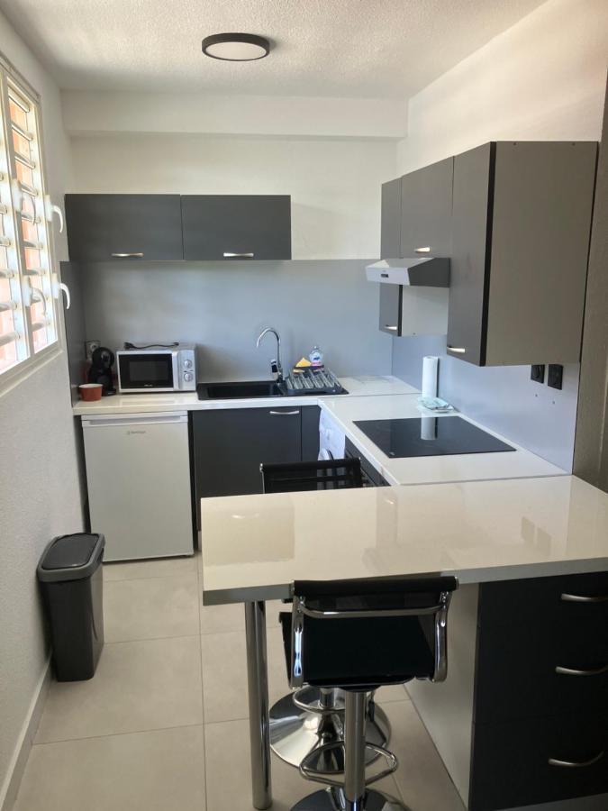 Studio Meuble Residence Estudom - Hibiscus - Universite De 卡宴 外观 照片